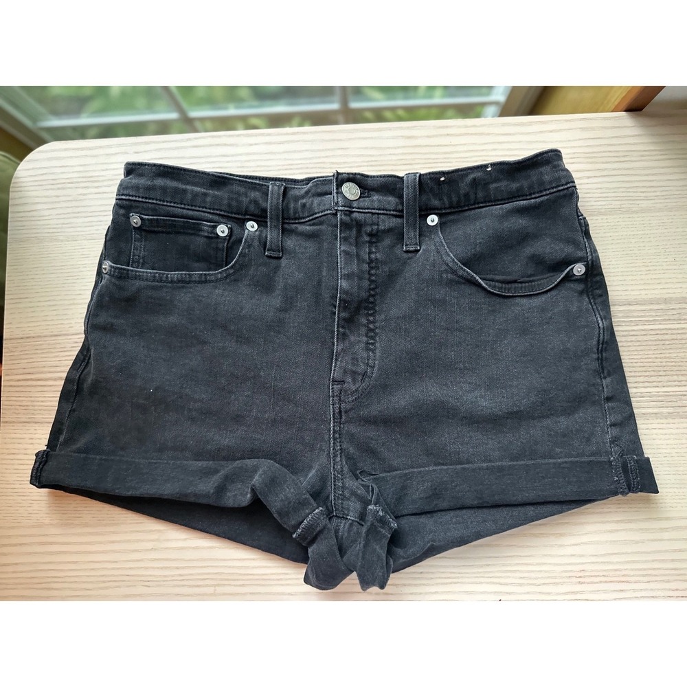 Madewell High-Rise Denim Shorts Black Cuffed Size 29 clean girl casual basics